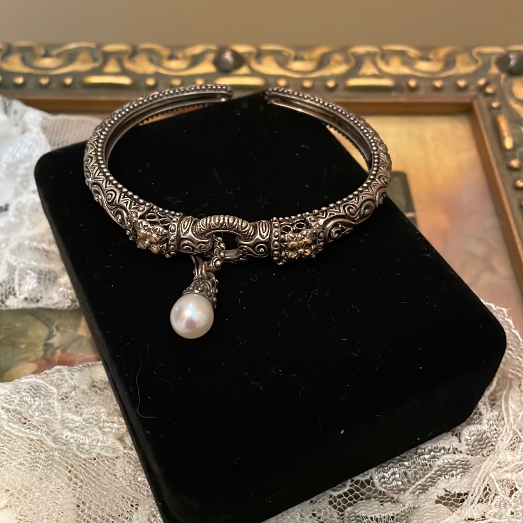 Barbara Bixby 18k Sterling Pearl Bracelet